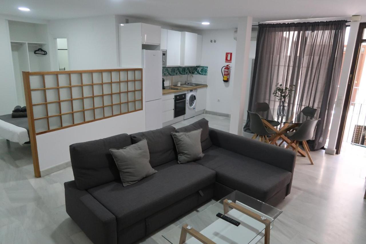 J & E Malaga Center Apartamentos Exterior foto