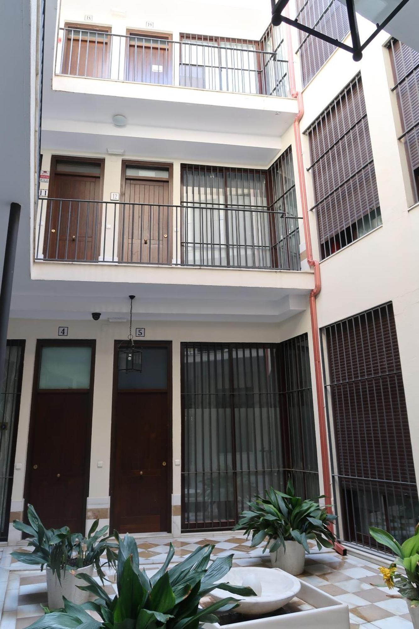 J & E Malaga Center Apartamentos Exterior foto